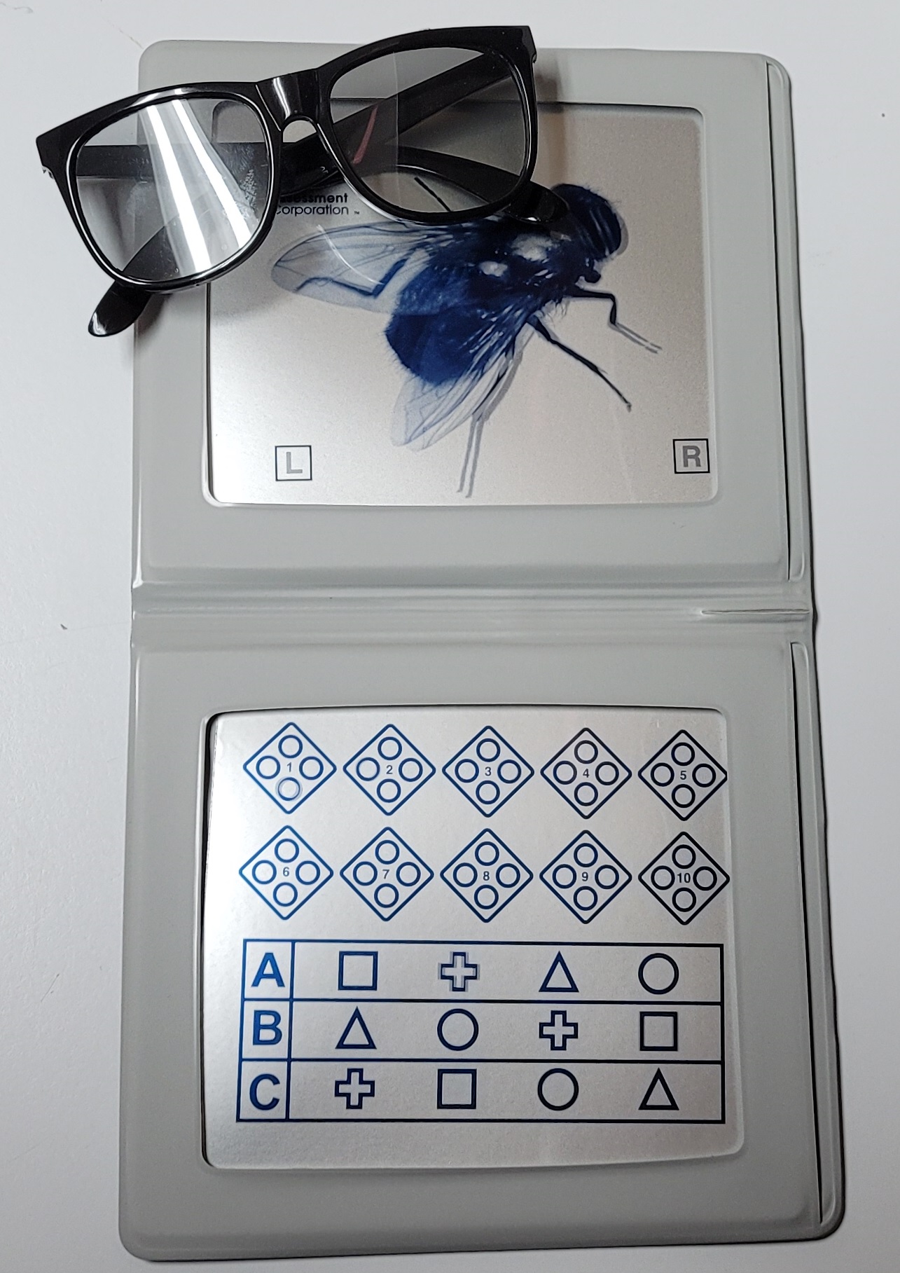 Stereo vision test